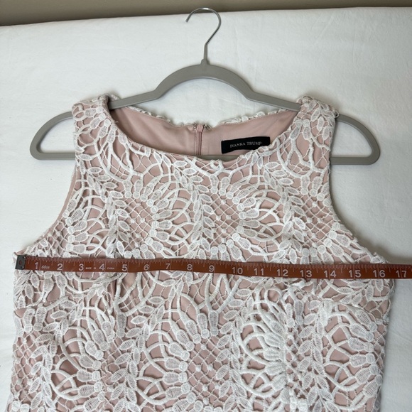 Ivanka Trump White Floral Lace Cocktail Dress with Pink Lining, Size 4 - Picture 8 of 11